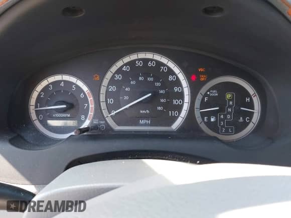 2004 Toyota Sienna XLE z VIN 5TDZA22C34S128243, wystawiony jako IAAI lot #43219663 z przebiegiem 228 119 mil mil oraz . Historia ofert i sprzedaży dostępna na DreamBid. Obrazek 7.