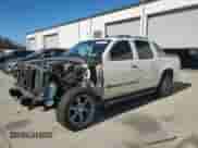 2010 Chevrolet Avalanche LTZ с VIN 3GNNCGE09AG186060, выставлен на аукционе Copart как лот 88727255 с пробегом 276 760 миль миль и Списание • Salvage title. История ставок и продаж доступна на DreamBid. Изображение 1.