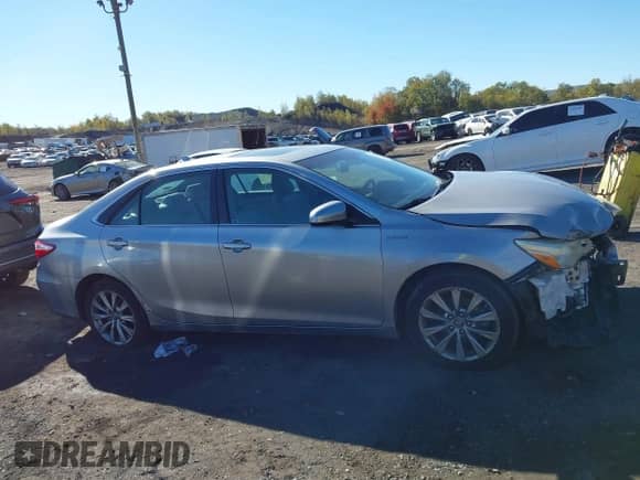 2016 Toyota Camry XLE z VIN 4T1BD1FK0GU199867, wystawiony jako IAAI lot #43473931 z przebiegiem 148 028 mil mil oraz . Historia ofert i sprzedaży dostępna na DreamBid. Obrazek 12.