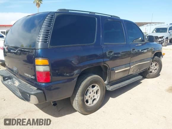 2005 Chevrolet Tahoe Z71 z VIN 1GNEC13T95R117241, wystawiony jako IAAI lot #42019838 z przebiegiem 221 658 mil mil oraz . Historia ofert i sprzedaży dostępna na DreamBid. Obrazek 4.