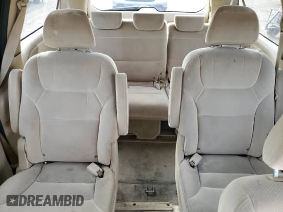 2005 Honda Odyssey LX with VIN 5FNRL38225B067925, listed as a Copart auction lot 66156145 with 177,672 mi miles and Salvage title. Bid and sale history available at DreamBid. Image 10.