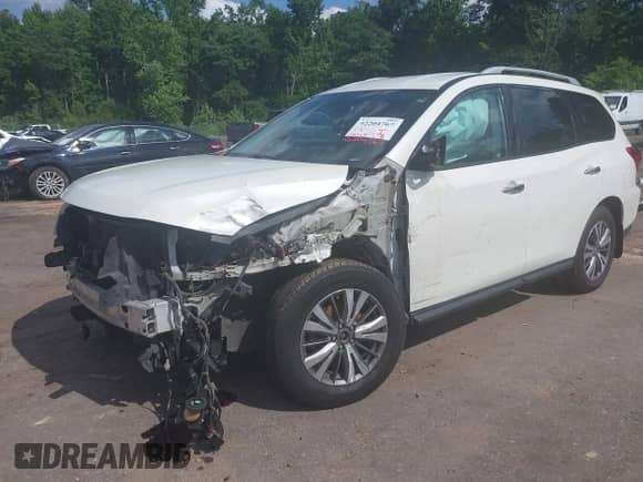 2018 Nissan Pathfinder SL с VIN 5N1DR2MM3JC621096, выставлен на аукционе IAAI как лот 42204767 с пробегом 159 745 миль миль и . История ставок и продаж доступна на DreamBid. Изображение 2.