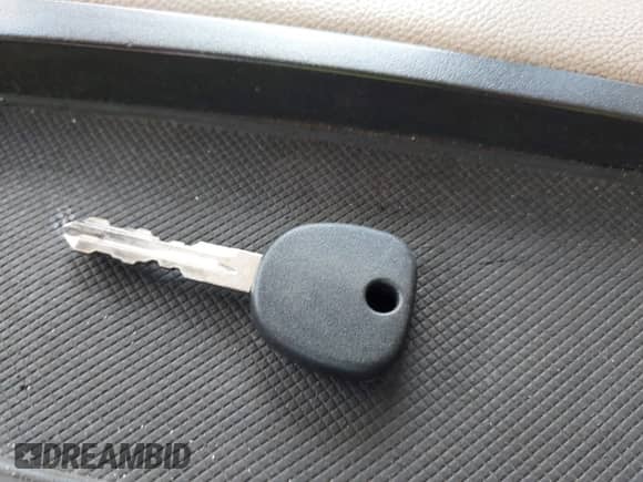 2009 Chevrolet Avalanche LS z VIN 3GNFK12059G244542, wystawiony jako IAAI lot #41783563 z przebiegiem 308 474 mil mil oraz . Historia ofert i sprzedaży dostępna na DreamBid. Obrazek 11.