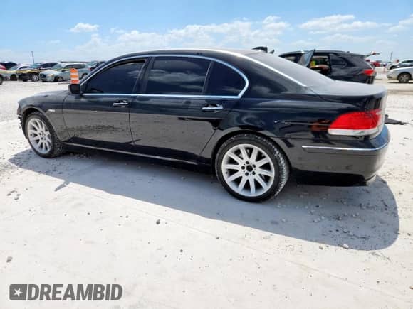 2006 BMW 7 Series 750Li с VIN WBAHN83546DT32967, выставлен на аукционе Copart как лот 66504795 с пробегом Не указан миль и Списание • Salvage title. История ставок и продаж доступна на DreamBid. Изображение 2.