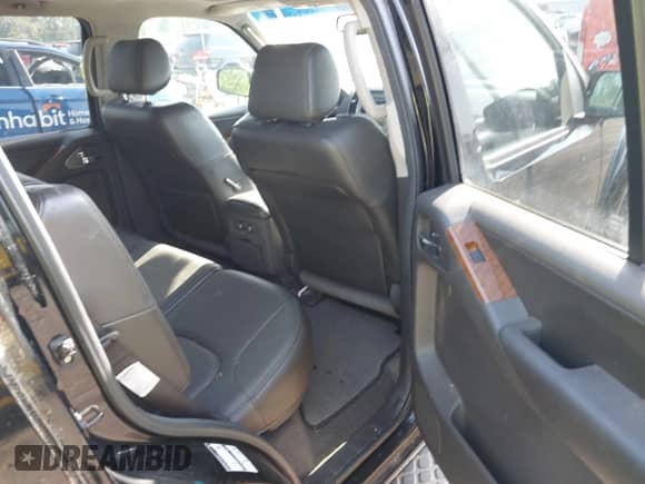 2005 Nissan Pathfinder SE with VIN 5N1AR18U25C729688, listed as a IAAI auction lot 42279502 with 164,626 mi miles and . Bid and sale history available at DreamBid. Image 8.