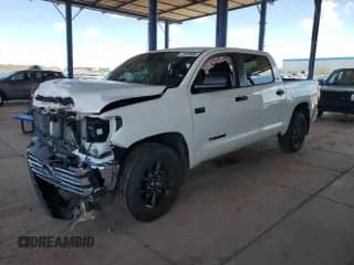 2021 Toyota Tundra SR5 with VIN 5TFDY5F10MX984917, listed as a Copart auction lot 71875035 with 26,490 mi miles and Salvage title. Bid and sale history available at DreamBid. Image 1.