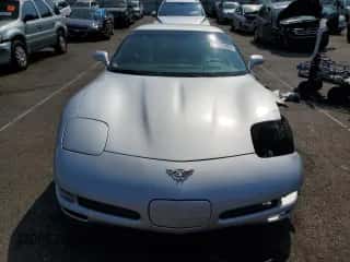2003 Chevrolet Corvette Z06 с VIN 1G1YY12S635112866, выставлен на аукционе Copart как лот 69634004 с пробегом 16 969 миль миль и Списание • Salvage title. История ставок и продаж доступна на DreamBid. Изображение 5.