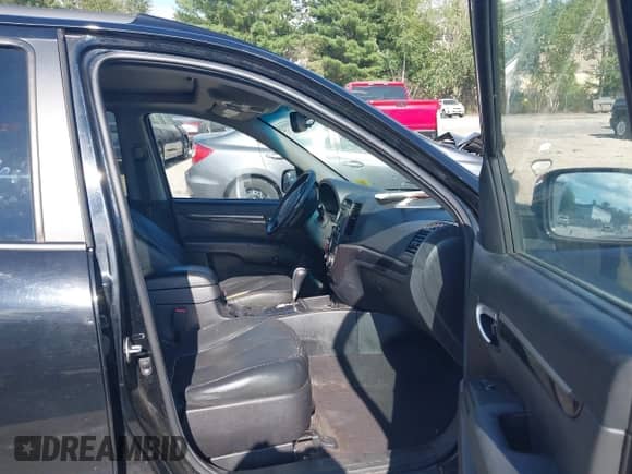 2009 Hyundai Santa Fe SE z VIN 5NMSH73EX9H282209, wystawiony jako IAAI lot #42701028 z przebiegiem 146 118 mil mil oraz . Historia ofert i sprzedaży dostępna na DreamBid. Obrazek 5.