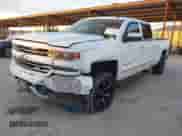 2016 Chevrolet Silverado 1500 LTZ z VIN 3GCUKSEJ0GG221628, wystawiony jako IAAI lot #41276045 z przebiegiem 153 476 mil mil oraz . Historia ofert i sprzedaży dostępna na DreamBid. Obrazek 2.