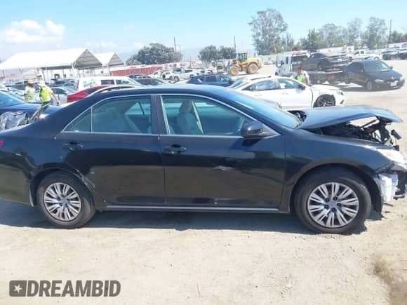 2013 Toyota Camry L with VIN 4T4BF1FK8DR336436, listed as a IAAI auction lot 43310621 with 88,164 mi miles and . Bid and sale history available at DreamBid. Image 14.