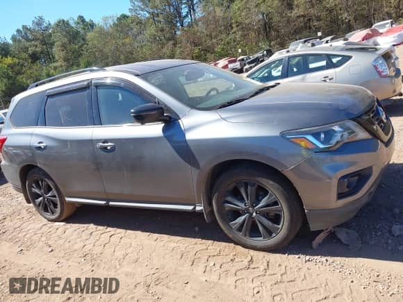 2018 Nissan Pathfinder SV with VIN 5N1DR2MN0JC677439, listed as a IAAI auction lot 43446831 with 180,185 mi miles and . Bid and sale history available at DreamBid. Image 13.