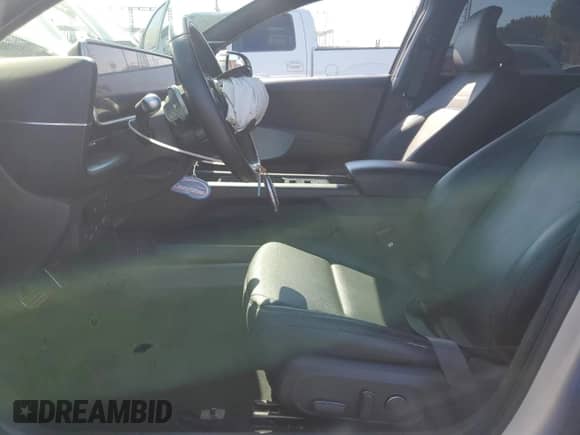 2023 Hyundai Ioniq 6 Limited with VIN KMHM54AA8PA045432, listed as a Copart auction lot 71747405 with 31,592 mi miles and Salvage title. Bid and sale history available at DreamBid. Image 7.