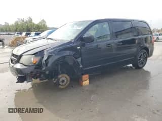 2014 Dodge Grand Caravan SE with VIN 2C4RDGBG8ER308707, listed as a Copart auction lot 81511905 with 207,299 mi miles and Salvage title. Bid and sale history available at DreamBid. Image 1.