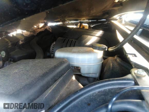 2003 Chevrolet Silverado SS с VIN 2GCEK19N731364798, выставлен на аукционе IAAI как лот 41886305 с пробегом 170 402 миль миль и . История ставок и продаж доступна на DreamBid. Изображение 10.