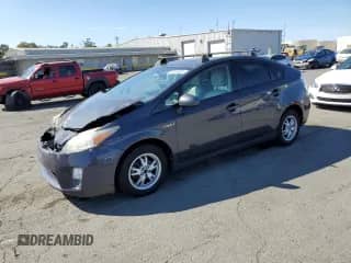 2010 Toyota Prius III с VIN JTDKN3DU2A0197490, выставлен на аукционе Copart как лот 81484925 с пробегом 216 928 миль миль и Списание • Salvage title. История ставок и продаж доступна на DreamBid. Изображение 1.