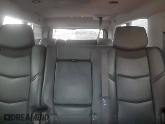 2015 Cadillac Escalade ESV Premium с VIN 1GYS3TKJ4FR698313, выставлен на аукционе Copart как лот 80124905 с пробегом 112 935 миль миль и Списание • Salvage title. История ставок и продаж доступна на DreamBid. Изображение 10.