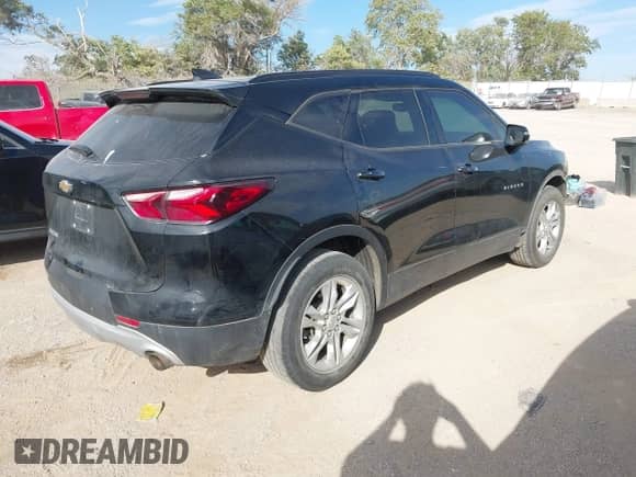 2020 Chevrolet Blazer LT with VIN 3GNKBDRS6LS635436, listed as a IAAI auction lot 43359065 with 118,399 mi miles and . Bid and sale history available at DreamBid. Image 4.