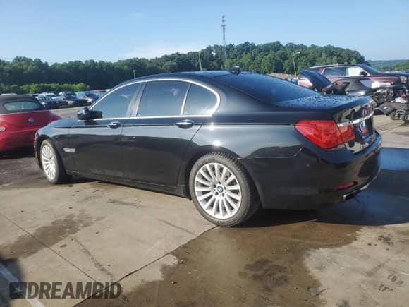 2012 BMW 7 Series 750i xDrive with VIN WBAKC6C53CC397102, listed as a Copart auction lot 64992865 with 101,566 mi miles and Clean title. Bid and sale history available at DreamBid. Image 2.