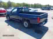 2011 Chevrolet Colorado Work Truck z VIN 1GCCSBF97B8119368, wystawiony jako IAAI lot #43100162 z przebiegiem 140 626 mil mil oraz . Historia ofert i sprzedaży dostępna na DreamBid. Obrazek 3.