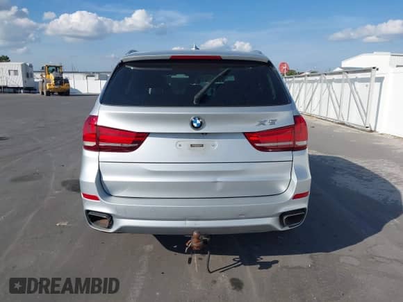 2017 BMW X5 xDrive35i with VIN 5UXKR0C35H0V71580, listed as a IAAI auction lot 43538118 with Not provided miles and . Bid and sale history available at DreamBid. Image 16.