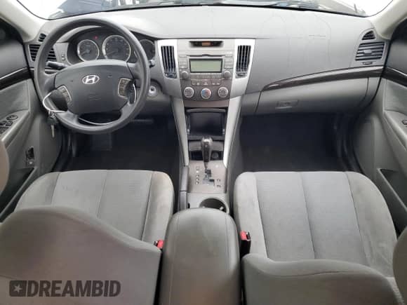 2009 Hyundai Sonata GLS с VIN 5NPET46C49H497236, выставлен на аукционе Copart как лот 81557685 с пробегом 211 181 миль миль и Списание • Salvage title. История ставок и продаж доступна на DreamBid. Изображение 8.