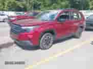 2025 Subaru Forester z VIN JF2SLDAC2SH409638, wystawiony jako IAAI lot #43107638 z przebiegiem 8 036 mil mil oraz . Historia ofert i sprzedaży dostępna na DreamBid. Obrazek 2.