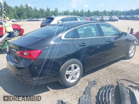 2020 Chevrolet Malibu LS with VIN 1G1ZB5ST3LF155626, listed as a IAAI auction lot 42925280 with 49,782 mi miles and . Bid and sale history available at DreamBid. Image 4.