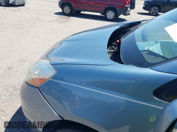 2008 Toyota Sienna XLE z VIN 5TDBK22C08S021333, wystawiony jako IAAI lot #42182716 z przebiegiem Nie podano mil oraz . Historia ofert i sprzedaży dostępna na DreamBid. Obrazek 6.