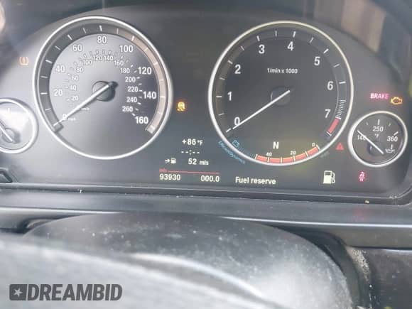 2013 BMW 5 Series 528i xDrive с VIN WBAXH5C55DD115491, выставлен на аукционе IAAI как лот 42988287 с пробегом 93 930 миль миль и . История ставок и продаж доступна на DreamBid. Изображение 7.