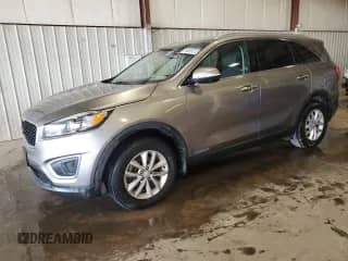 2017 Kia Sorento LX with VIN 5XYPGDA50HG302535, listed as a Copart auction lot 84599215 with 102,792 mi miles and Salvage title. Bid and sale history available at DreamBid. Image 1.