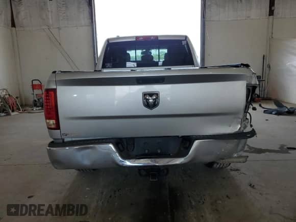 2013 Ram 1500 SLT z VIN 1C6RR6GP7DS659973, wystawiony jako Copart lot #61009035 z przebiegiem 200 385 mil mil oraz Szkoda całkowita • Salvage title. Historia ofert i sprzedaży dostępna na DreamBid. Obrazek 6.