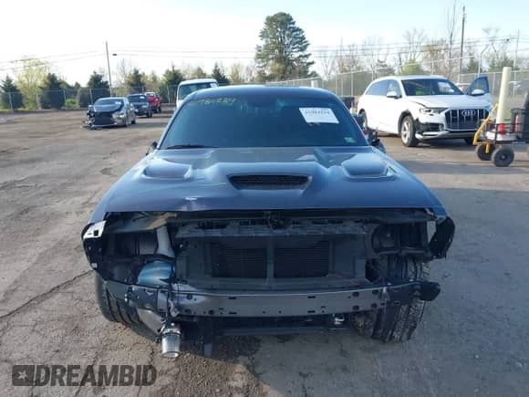 2022 Dodge Challenger R/T Scat Pack z VIN 2C3CDZFJ6NH192070, wystawiony jako IAAI lot #41984234 z przebiegiem 32 081 mil mil oraz . Historia ofert i sprzedaży dostępna na DreamBid. Obrazek 12.