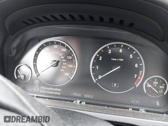 2011 BMW 7 Series 750i xDrive with VIN WBAKC6C57BC394301, listed as a IAAI auction lot 42460658 with 118,600 mi miles and . Bid and sale history available at DreamBid. Image 7.