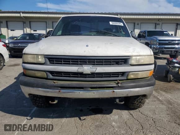 2001 Chevrolet Silverado 1500 with VIN 1GCEK14T81E189043, listed as a Copart auction lot 66088385 with Not provided miles and Salvage title. Bid and sale history available at DreamBid. Image 5.