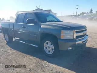 2011 Chevrolet Silverado 1500 LT with VIN 1GCRKSE30BZ445336, listed as a IAAI auction lot 43085018 with 54,832 mi miles and . Bid and sale history available at DreamBid. Image 1.