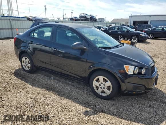 2015 Chevrolet Sonic LS с VIN 1G1JA5SH3F4126459, выставлен на аукционе Copart как лот 70546655 с пробегом 68 549 миль миль и Списание • Salvage title. История ставок и продаж доступна на DreamBid. Изображение 4.