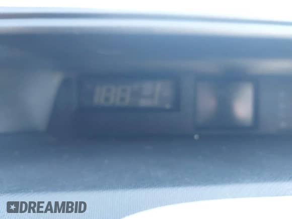 2012 Toyota Prius Four z VIN JTDKDTB3XC1020342, wystawiony jako IAAI lot #43375438 z przebiegiem Nie podano mil oraz . Historia ofert i sprzedaży dostępna na DreamBid. Obrazek 7.