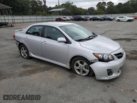 2011 Toyota Corolla S с VIN 2T1BU4EE3BC659319, выставлен на аукционе Copart как лот 81925435 с пробегом 107 861 миль миль и Списание • Salvage title. История ставок и продаж доступна на DreamBid. Изображение 4.