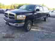 2006 Dodge 2500 SLT z VIN 3D7KS28D56G113023, wystawiony jako IAAI lot #43065760 z przebiegiem 113 981 mil mil oraz . Historia ofert i sprzedaży dostępna na DreamBid. Obrazek 17.