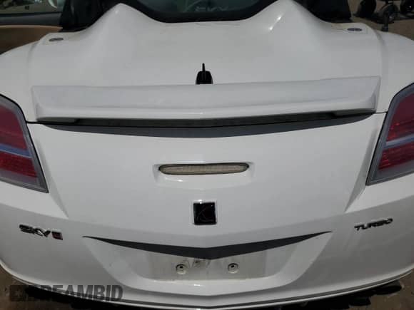2008 Saturn Sky Red Line with VIN 1G8MG35X08Y129075, listed as a Copart auction lot 67410485 with 88,026 mi miles and Clean title. Bid and sale history available at DreamBid. Image 10.