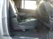 2018 Chevrolet Suburban LT с VIN 1GNSKHKC9JR229886, выставлен на аукционе IAAI как лот 43535775 с пробегом 171 608 миль миль и . История ставок и продаж доступна на DreamBid. Изображение 8.