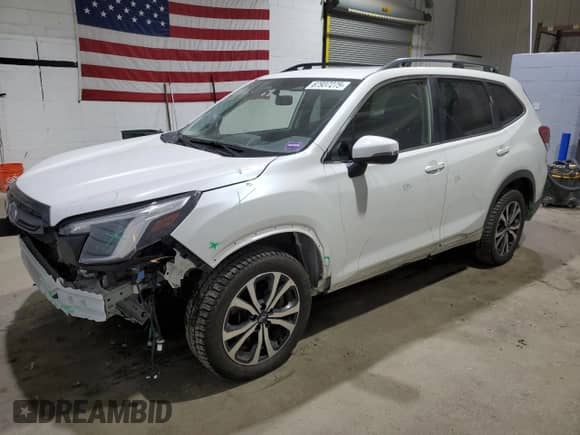 2023 Subaru Forester Limited z VIN JF2SKAPC5PH508275, wystawiony jako Copart lot #67937275 z przebiegiem 30 959 mil mil oraz Szkoda całkowita • Salvage title. Historia ofert i sprzedaży dostępna na DreamBid. Obrazek 1.