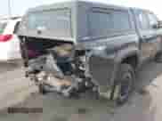 2024 Toyota Tacoma TRD Off Road с VIN 3TMLB5JN8RM009103, выставлен на аукционе IAAI как лот 43210758 с пробегом 14 193 миль миль и . История ставок и продаж доступна на DreamBid. Изображение 18.