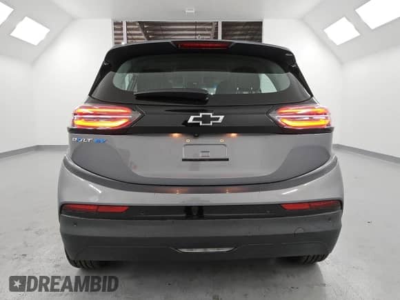 2022 Chevrolet Bolt EV 1LT с VIN 1G1FW6S08N4103863, выставлен на аукционе Copart как лот 57257815 с пробегом 32 160 миль миль и Чистый • Clean title. История ставок и продаж доступна на DreamBid. Изображение 6.