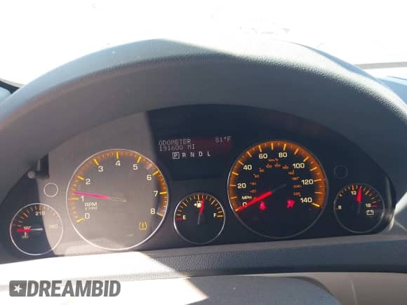 2008 Saturn Outlook XE with VIN 5GZER13708J160670, listed as a IAAI auction lot 43001908 with 191,600 mi miles and . Bid and sale history available at DreamBid. Image 7.