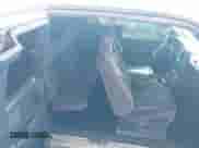 2002 GMC Sierra 1500 SLE z VIN 2GTEK19T721381162, wystawiony jako IAAI lot #43198789 z przebiegiem 301 974 mil mil oraz . Historia ofert i sprzedaży dostępna na DreamBid. Obrazek 8.