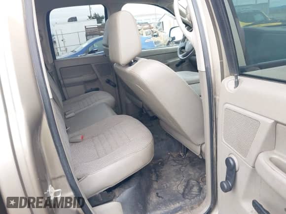 2008 Dodge 1500 SLT with VIN 1D7HU18N08J196739, listed as a IAAI auction lot 42570606 with 204,323 mi miles and . Bid and sale history available at DreamBid. Image 8.