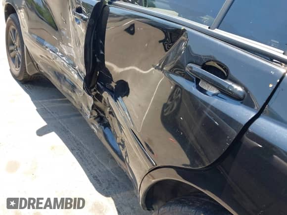 2007 Toyota Highlander z VIN JTEGW21A370018014, wystawiony jako IAAI lot #42821986 z przebiegiem 255 900 mil mil oraz . Historia ofert i sprzedaży dostępna na DreamBid. Obrazek 6.