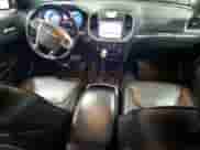 2011 Chrysler 300 C с VIN 2C3CK6CT8BH611977, выставлен на аукционе Copart как лот 55863205 с пробегом 127 717 миль миль и Списание • Salvage title. История ставок и продаж доступна на DreamBid. Изображение 8.