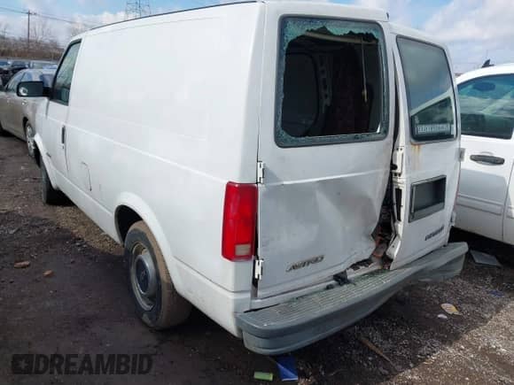 1998 Chevrolet Astro Cargo с VIN 1GCDM19WXWB139102, выставлен на аукционе IAAI как лот 41540799 с пробегом 226 511 миль миль и . История ставок и продаж доступна на DreamBid. Изображение 3.